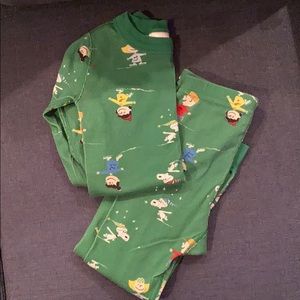 Hanna Andersson kids holiday Snoopy pajamas